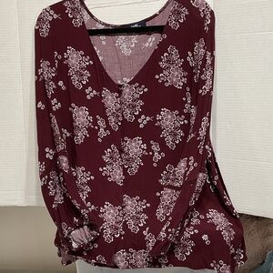 Elegant Floral V-Neck Blouse